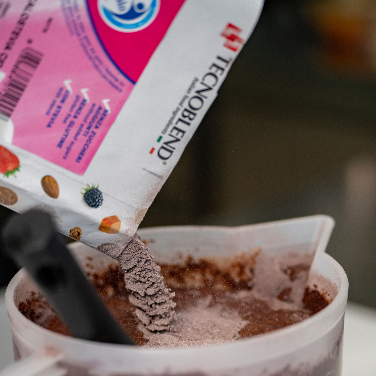 1.5 kg Milk Chocolate Ice Cream Mix, No Added Sugar - CALOSTEVIA CIOCK