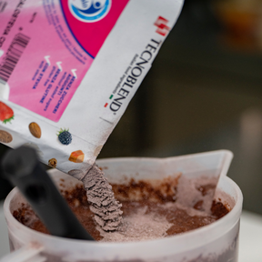 1.5 kg Milk Chocolate Ice Cream Mix, No Added Sugar - CALOSTEVIA CIOCK